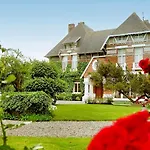 Logis & Restaurant - Le Manoir De 3*