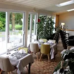 Logis & Restaurant - Le Manoir De 3*