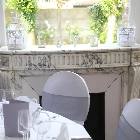 Logis & Restaurant - Le Manoir De Отель 3*