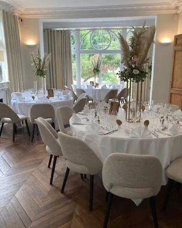 Logis & Restaurant - Le Manoir De 3*