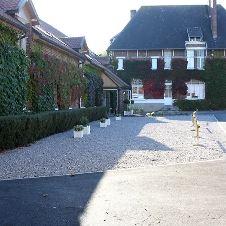 Logis & Restaurant - Le Manoir De Отель