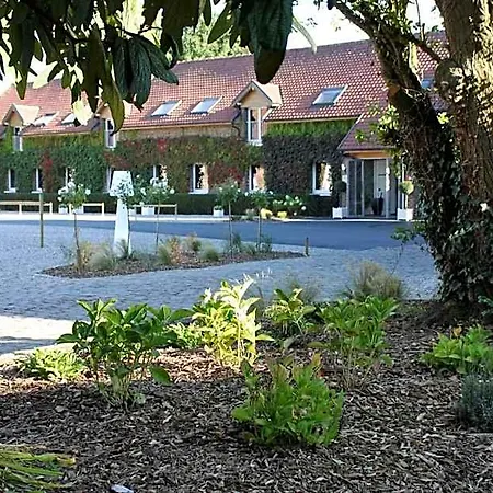 Logis & Restaurant - Le Manoir De