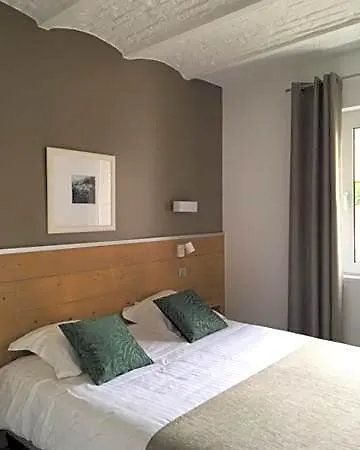 Logis Hôtel&restaurant - Le Manoir De Hotel
