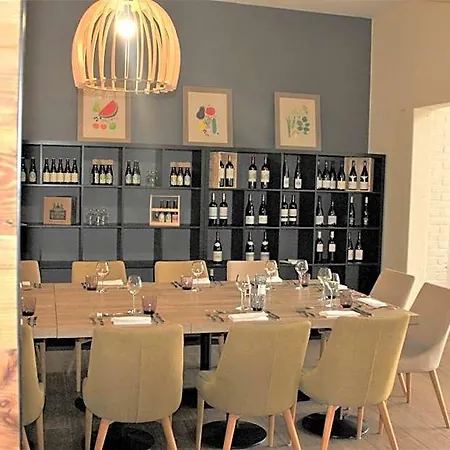 호텔 Logis & Restaurant - Le Manoir De