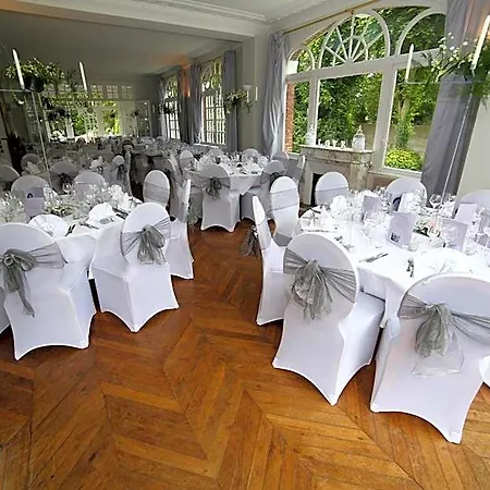 호텔 Logis & Restaurant - Le Manoir De 3*