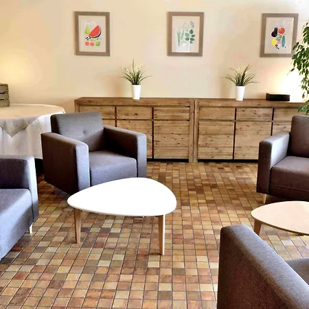 Logis & Restaurant - Le Manoir De Hotel Gavrelle