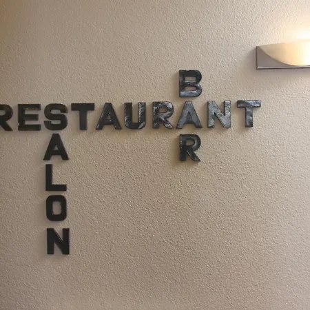 Logis & Restaurant - Le Manoir De Gavrelle